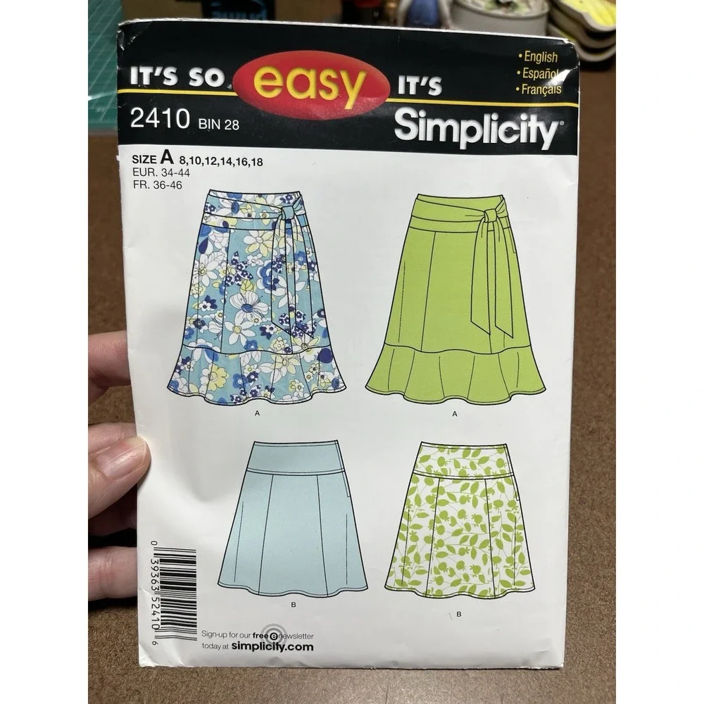 Simplicity 2410 Uncut Sewing Pattern Ladies Skirt Sizes 8-18